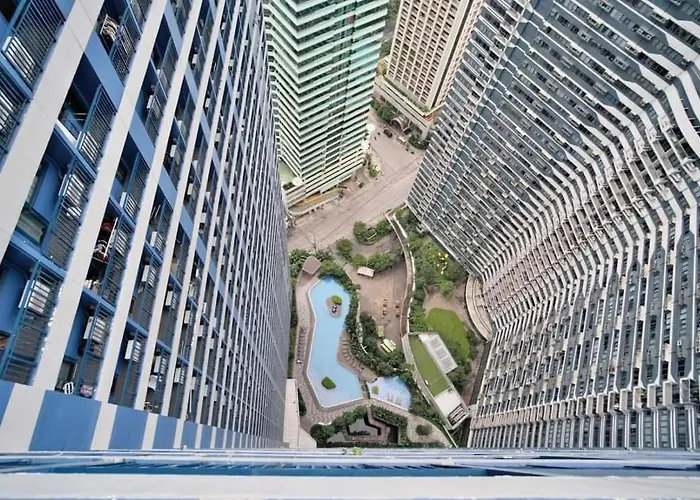 The View Air Residences Makati Apartment *